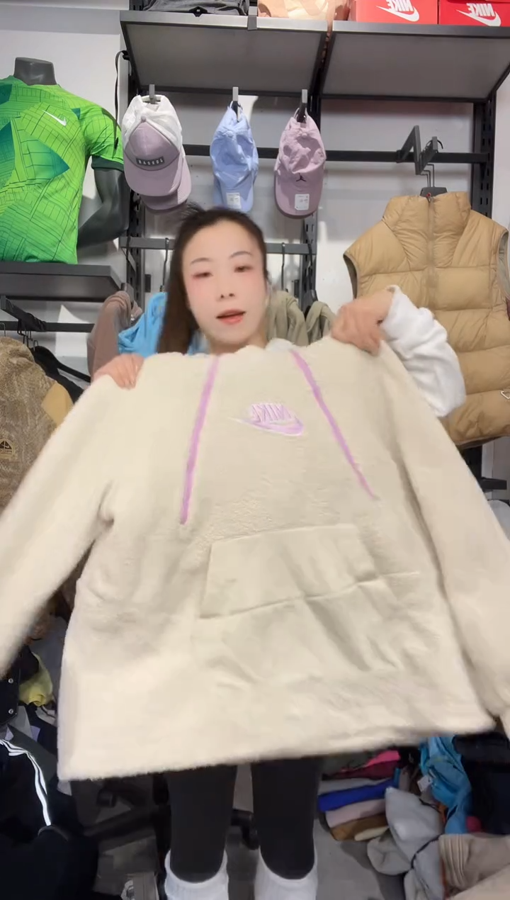 1249闪购编码Nike/Jordan运动卫衣裤以直播间过款为准尺码. 170