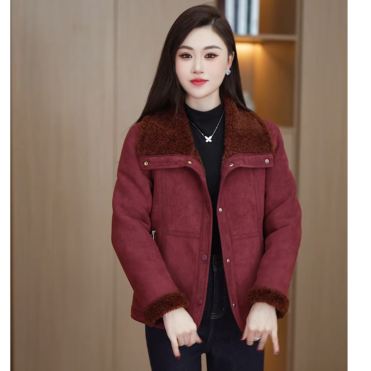 时尚复古风羊羔毛短款加绒外套女2025新款百搭休闲保暖宽松外套