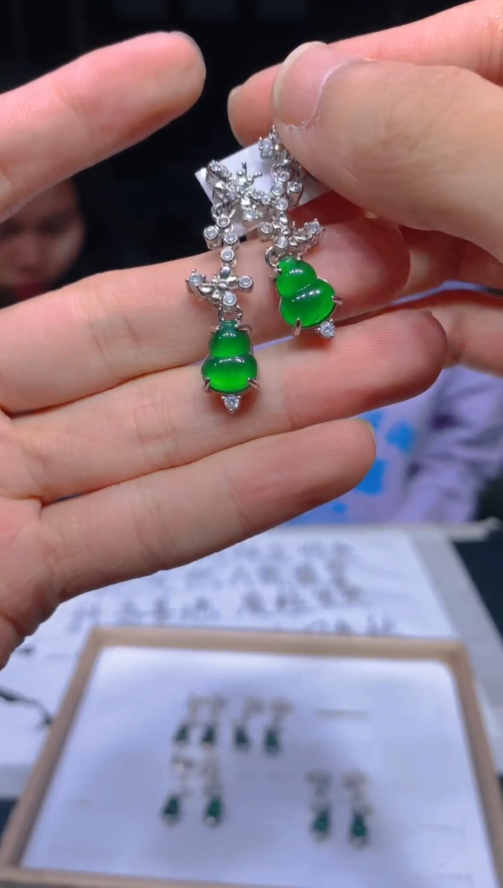 【闪购商品】定制翡翠未镶嵌24定制翡翠.多样性发货-发其一