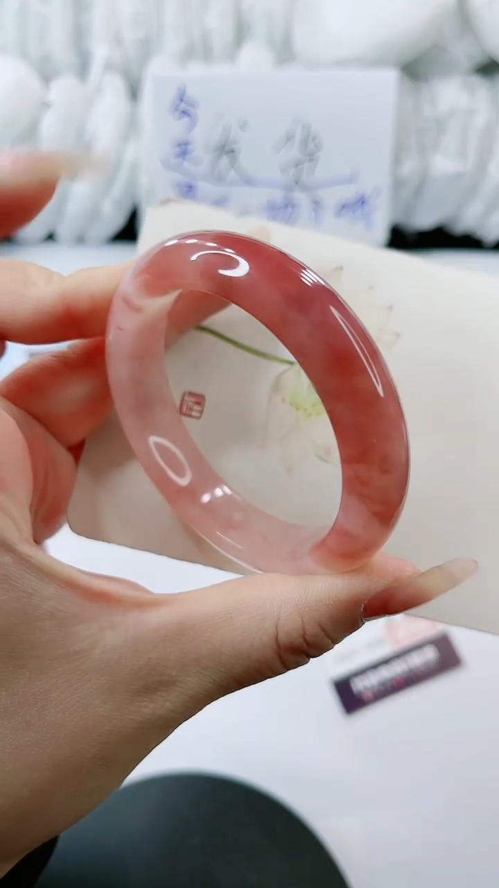 【闪购商品】石英质玉手镯未镶嵌多样性发货L417