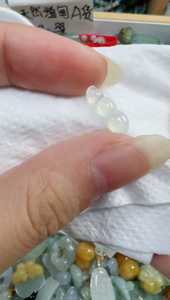 翡翠裸石215号，a货翡翠