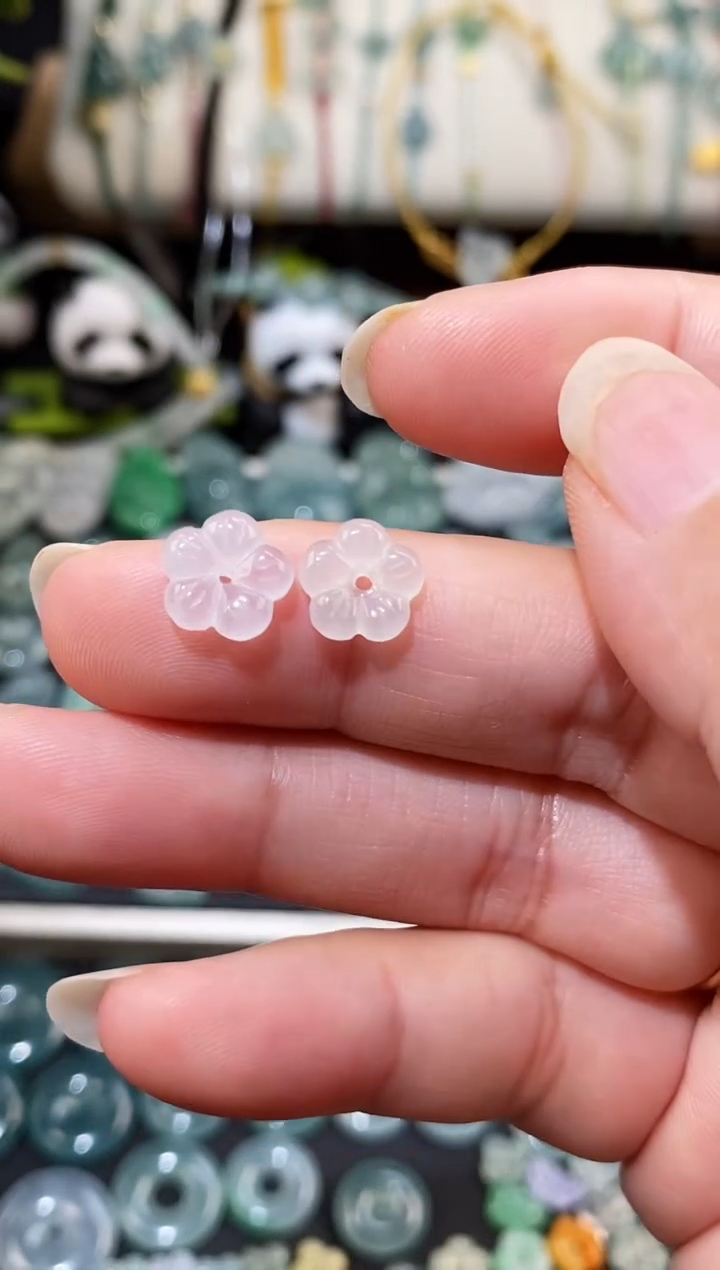 散珠翡翠小花一对