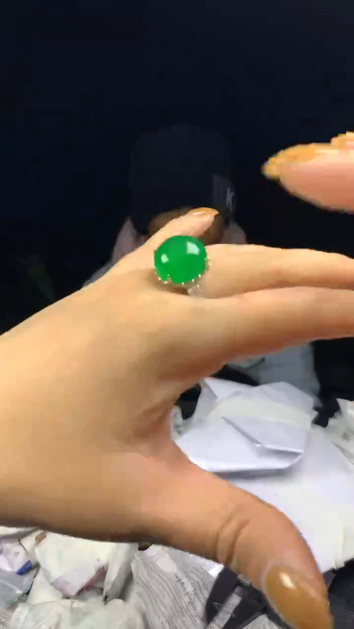 满色吊坠 所见即所得！！