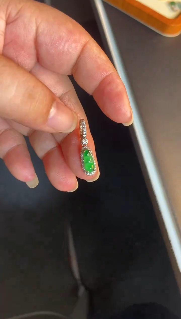 吊坠(不含链)银S925镶嵌翡翠1