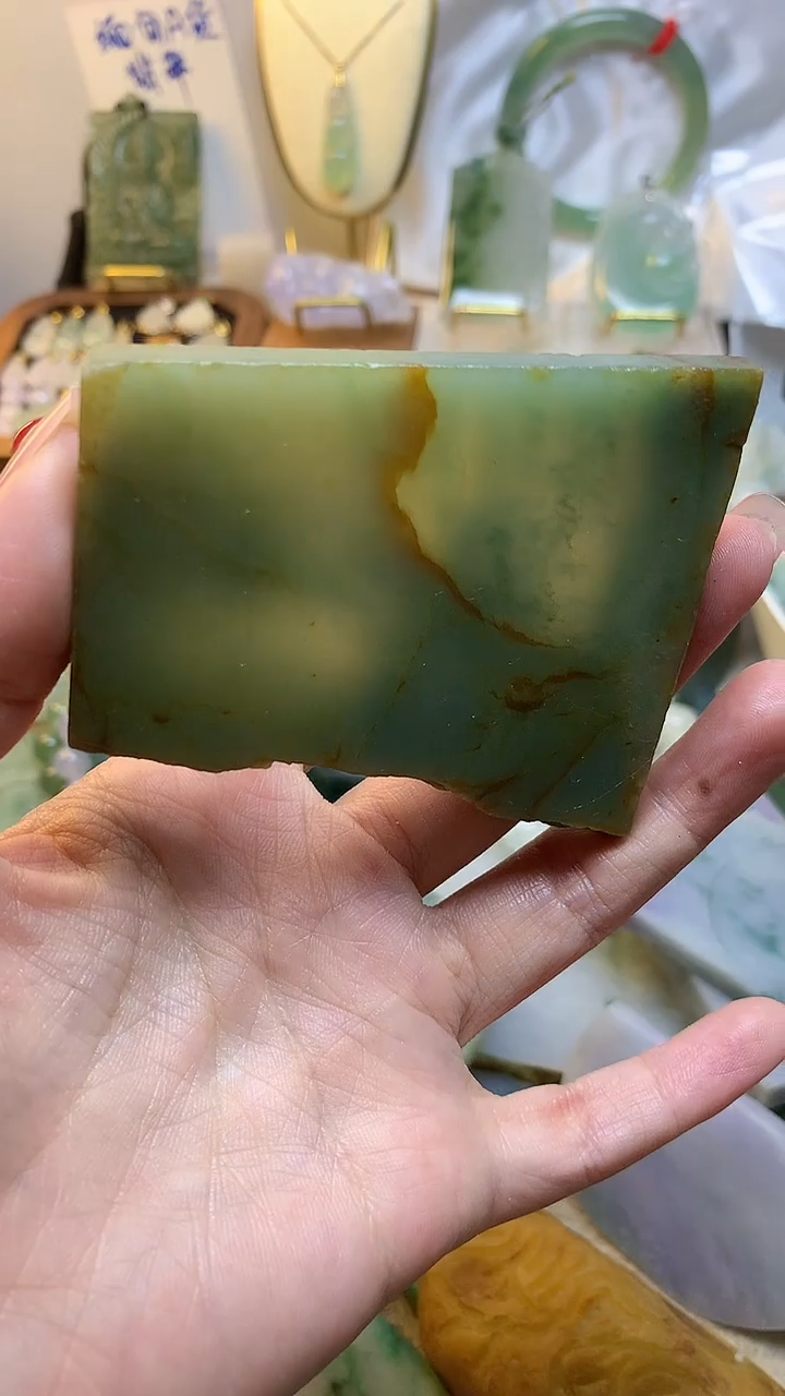 未镶嵌挂件翡翠缅甸A货翡翠,没有运费险,有纹有裂