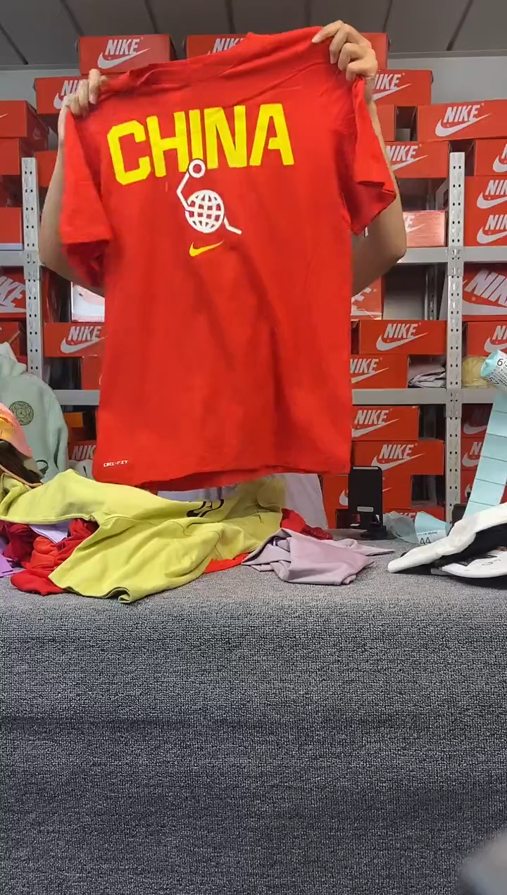044编码 瑕疵直播间过款 尺码175L 