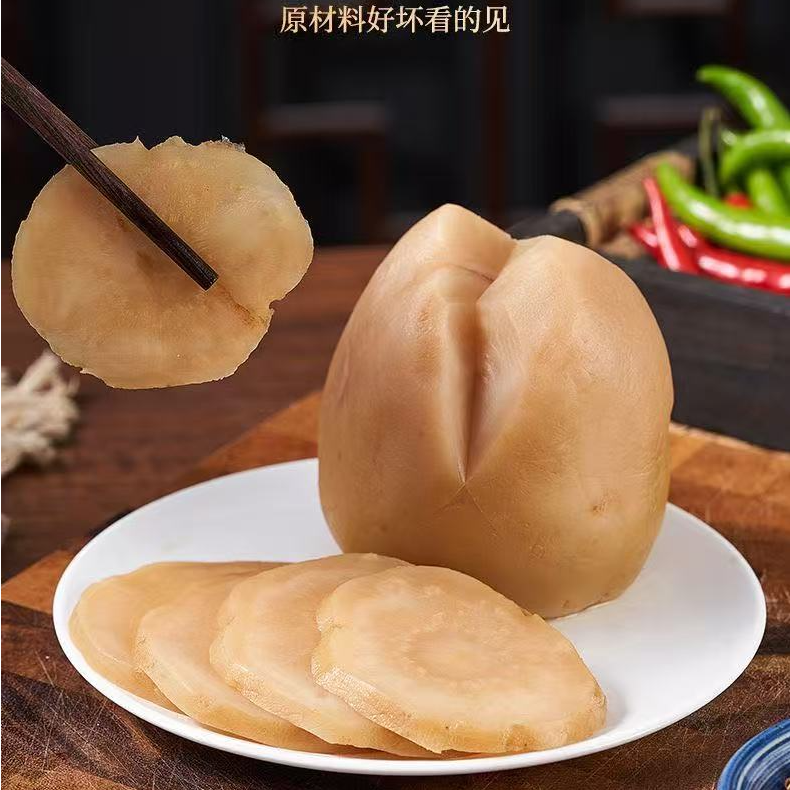芥菜咸菜疙瘩老式大缸腌制