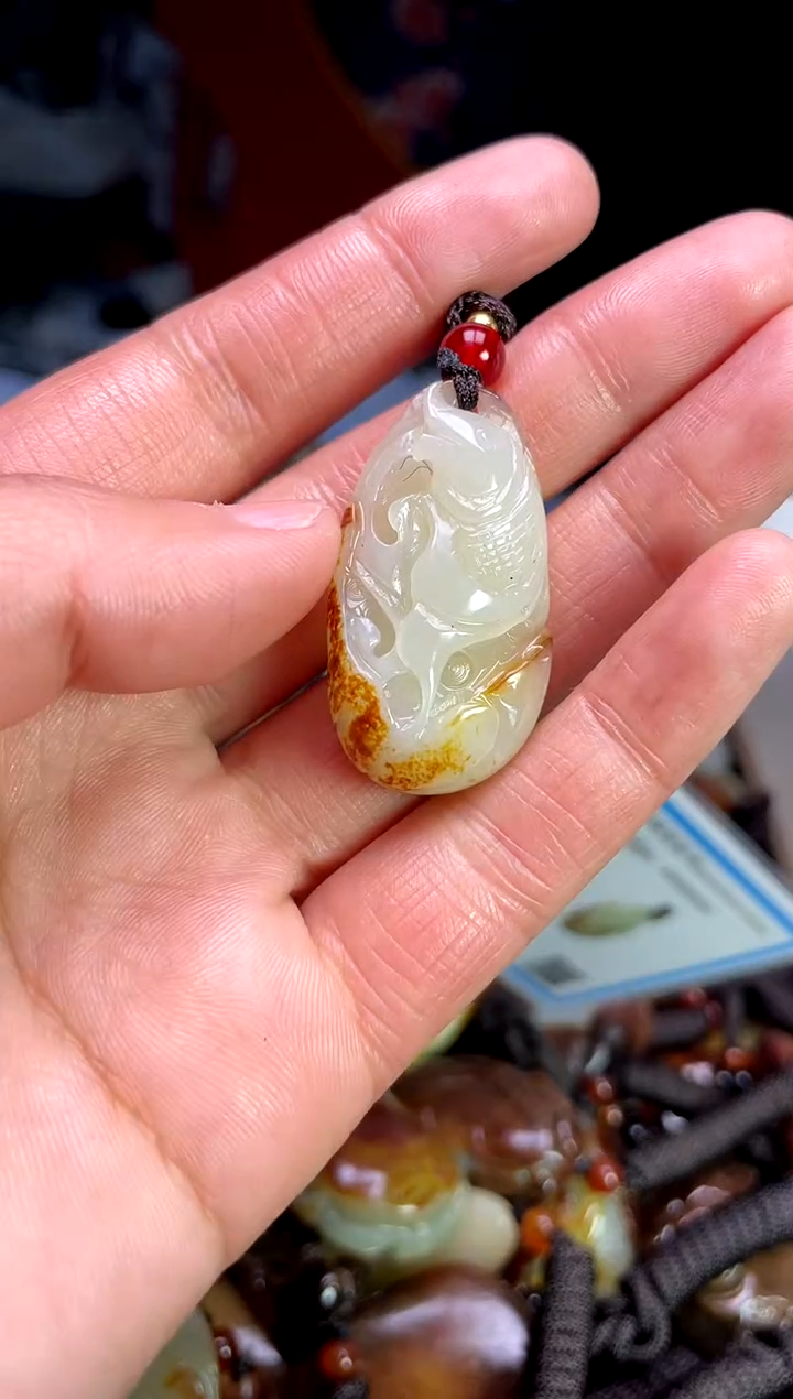 【闪购商品】和田玉颈饰未镶嵌1