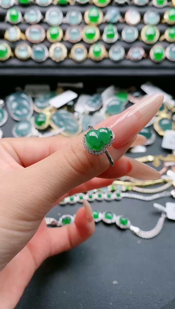 【闪购商品】翡翠戒指银S925镶嵌111111