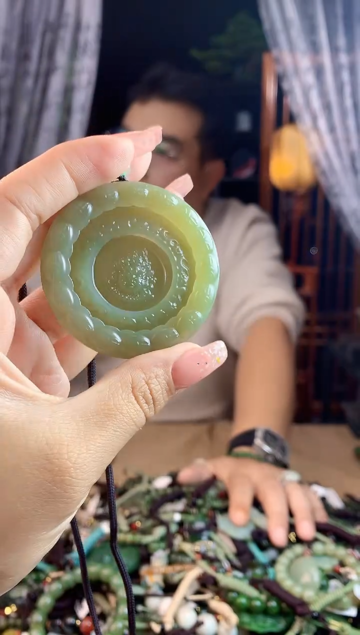 【闪购商品】和田玉挂件未镶嵌1