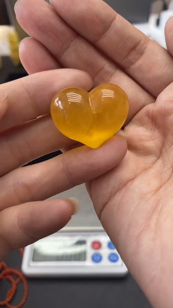 琥珀未镶嵌珠宝奇石2145