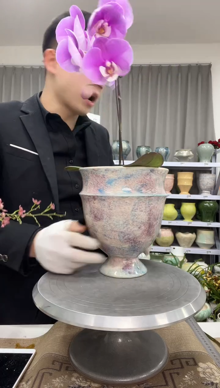 【1.3】花盆尺寸 高： 20 口：15