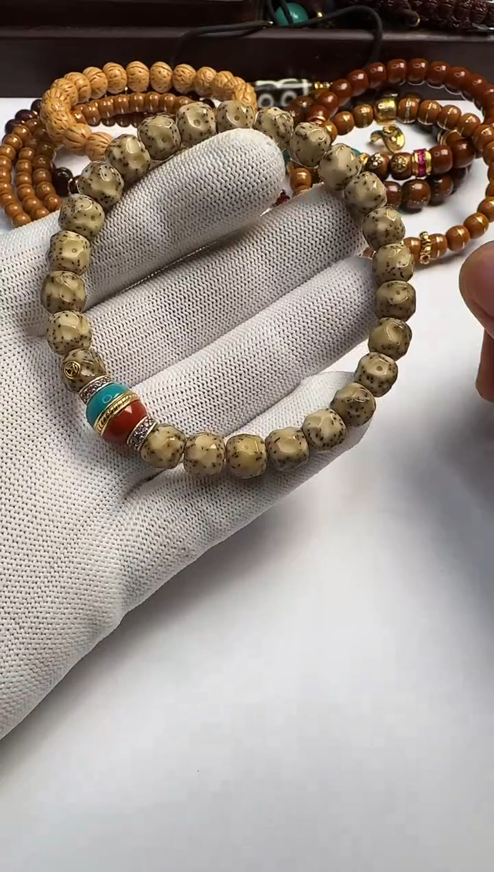 【闪购商品】菩提手串未镶嵌000000001531564