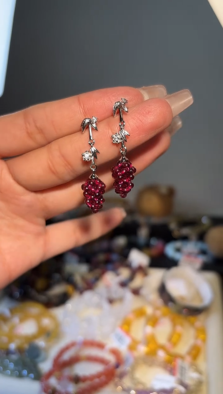 银S925镶嵌耳钉石榴石k425多样性发货一件