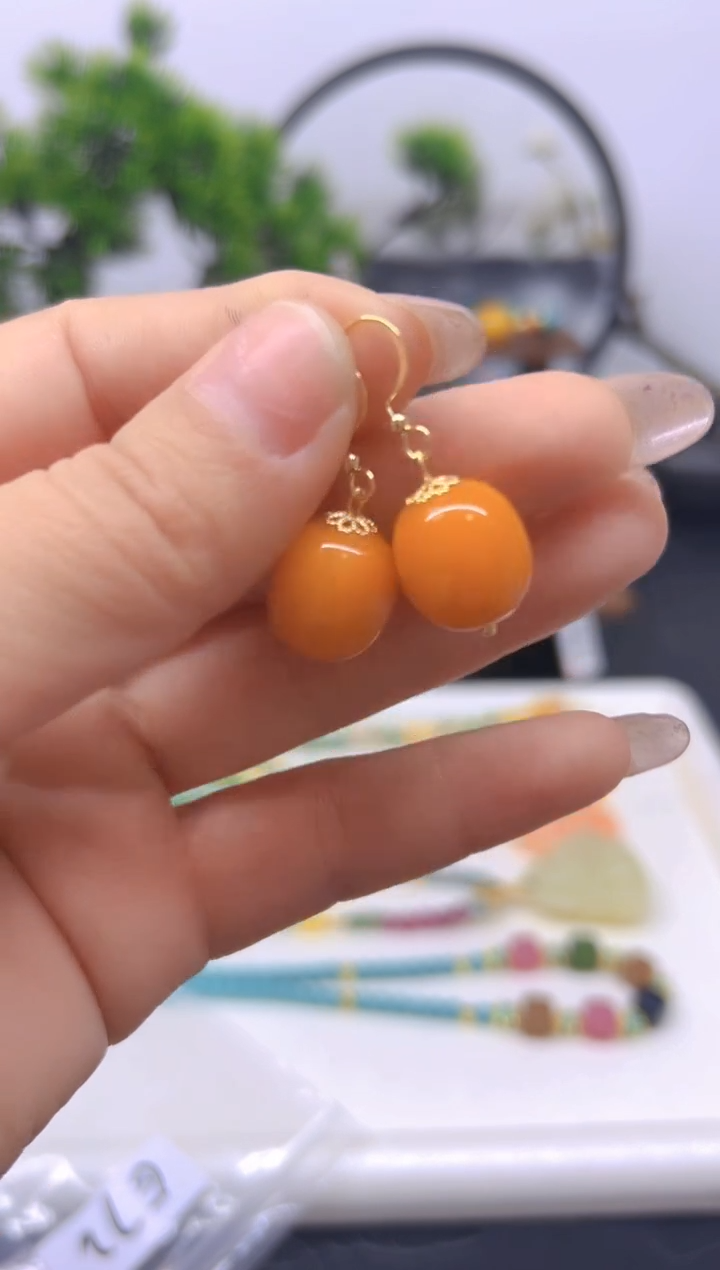 【闪购商品】蜜蜡耳饰14K金镶嵌耳饰E72