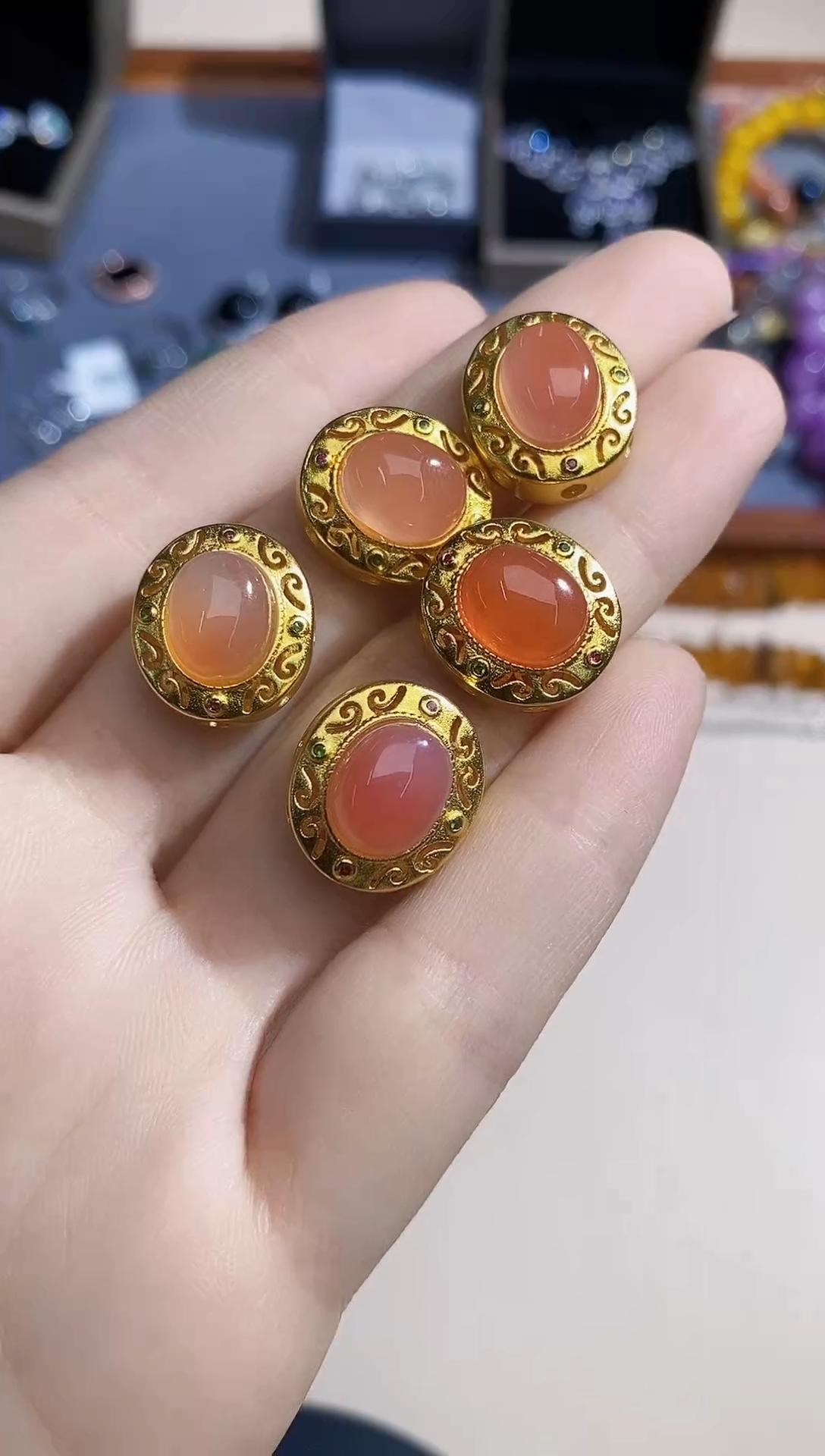 【闪购商品】玛瑙/玉髓吊坠(不含链)未镶嵌多样性 发其一  【85】