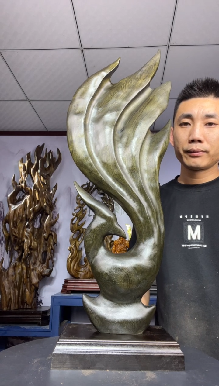 金丝楠木雕款菠*金丝楠木工艺品摆件