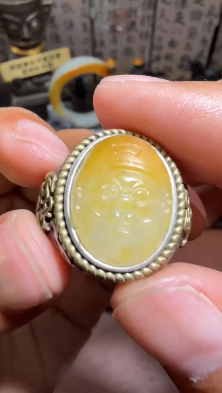 未镶嵌和田玉挂件和田玉