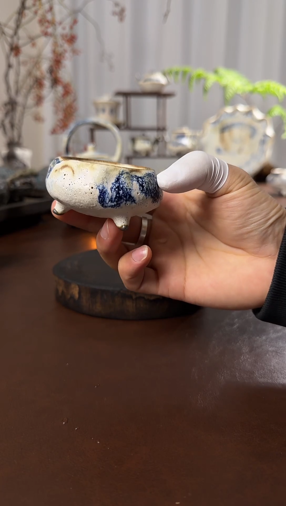粉引  矮三足杯    