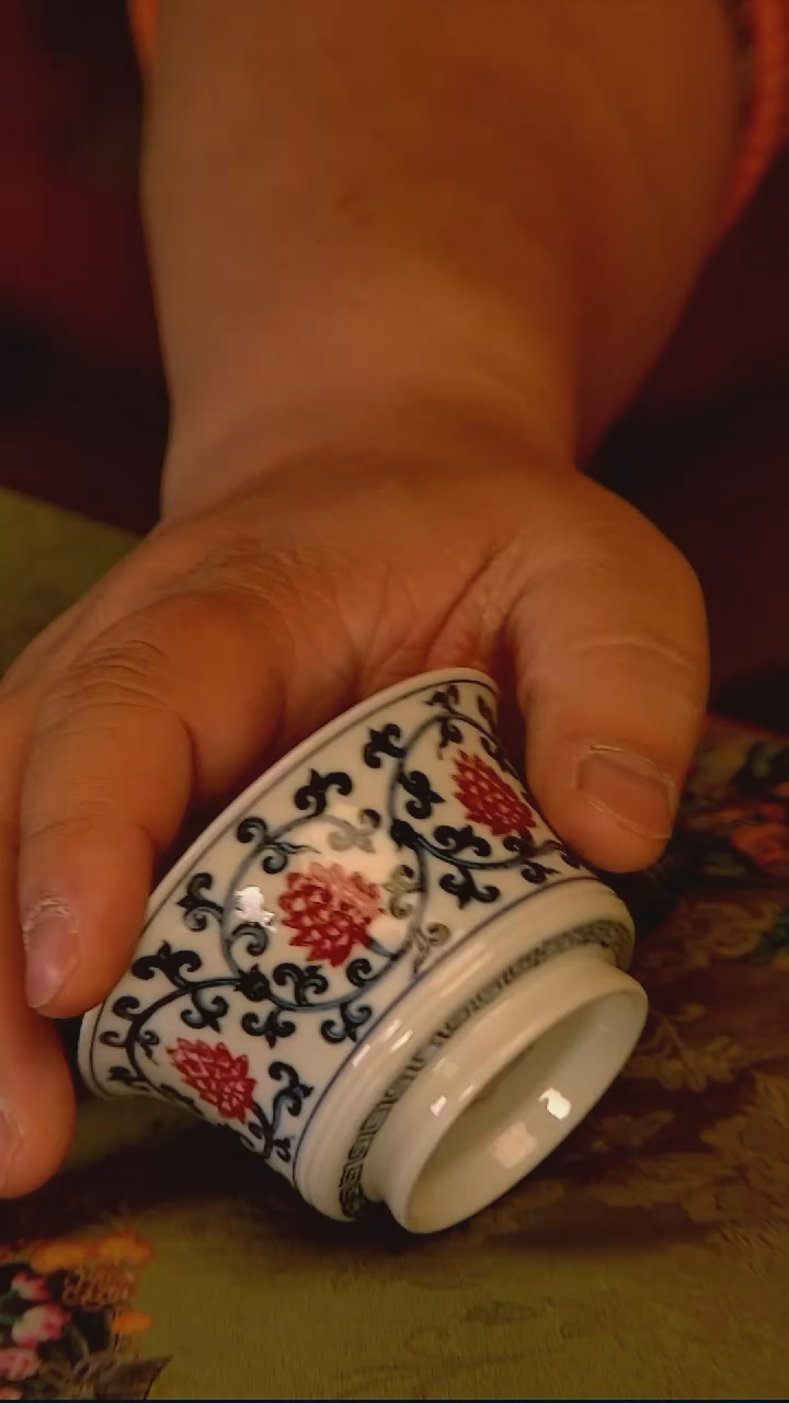 杯手工手绘杯杯很美丽