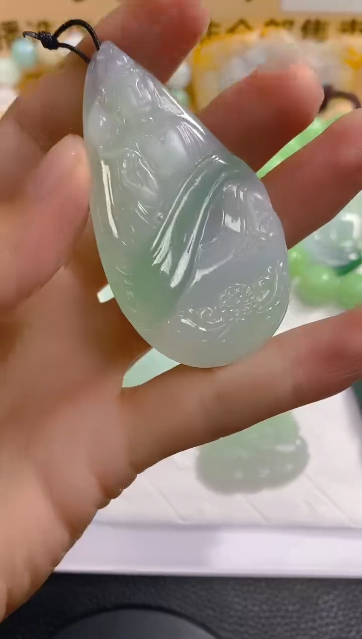 【闪购商品】定制翡翠未镶嵌LY023300