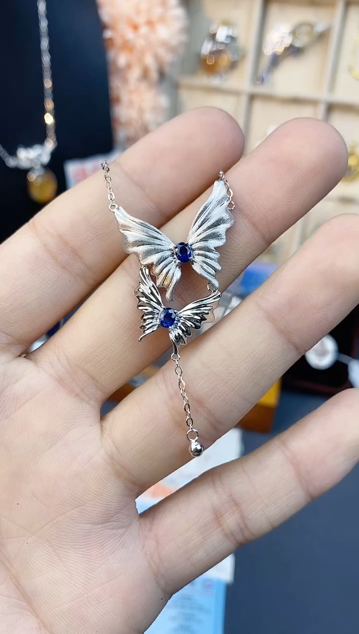 【闪购商品】蓝宝石项链银S925镶嵌带证书
