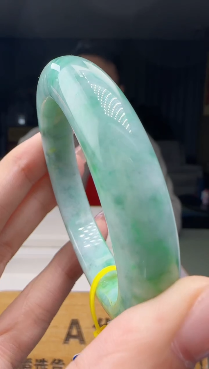 【闪购商品】翡翠手镯未镶嵌MM@@960Q3J12357