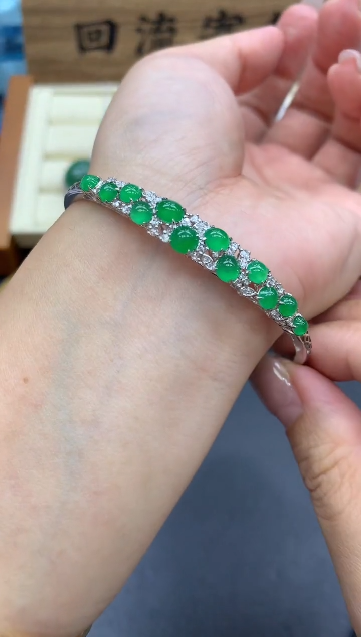 【闪购商品】翡翠手镯18K金镶嵌608-中国好珍宝