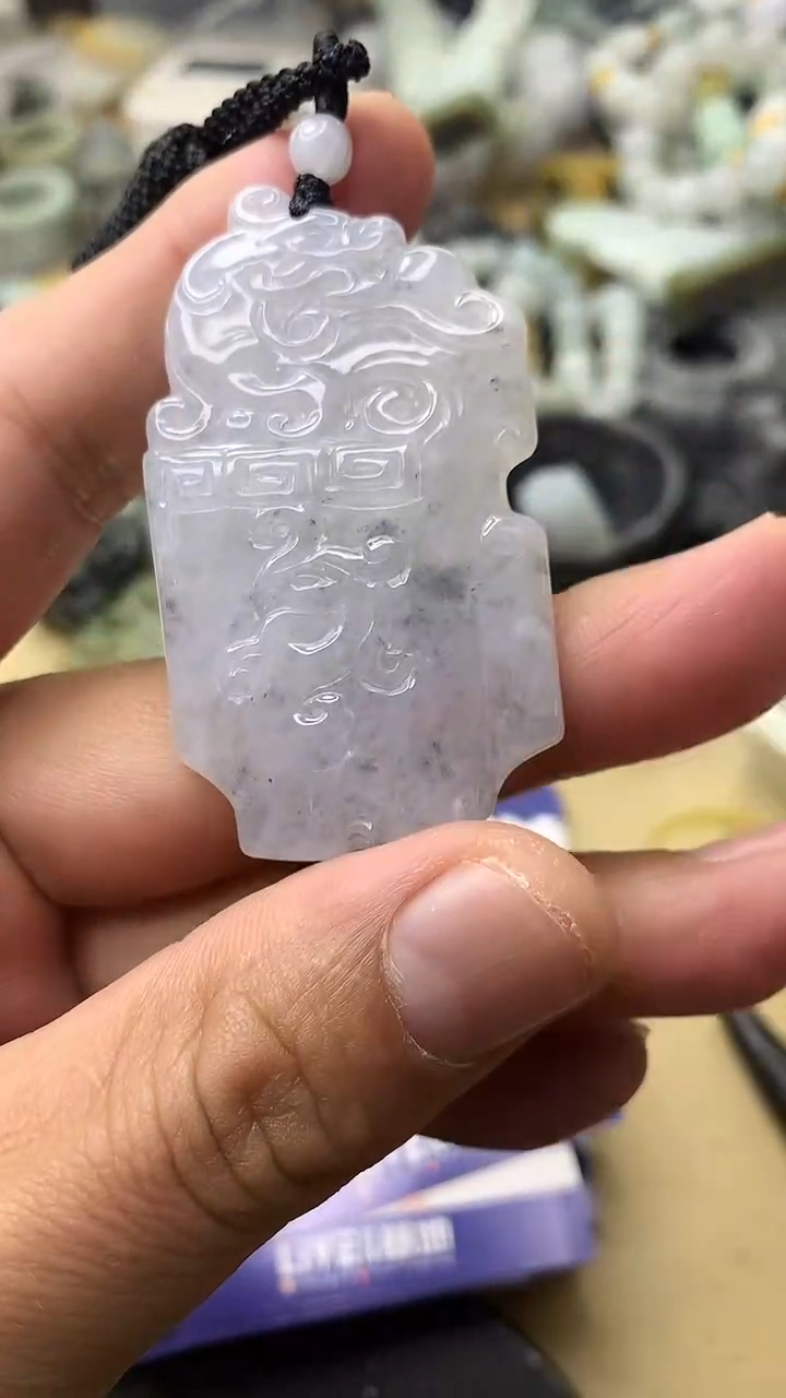 【闪购商品】翡翠颈饰未镶嵌翡翠