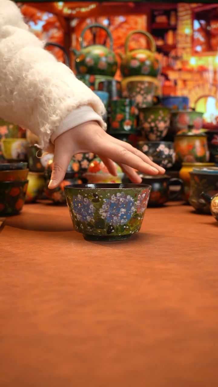 油画   釉下彩   杯子