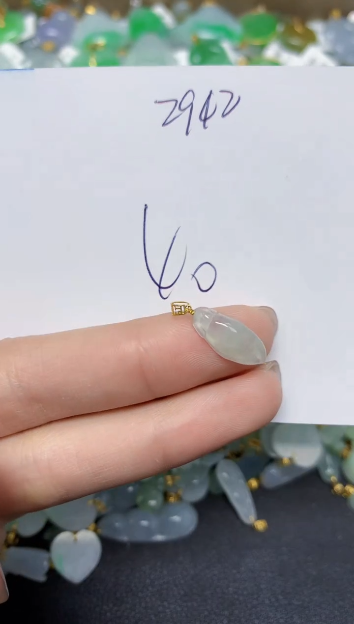 【闪购商品】翡翠颈饰18K金镶嵌天然翡翠A货