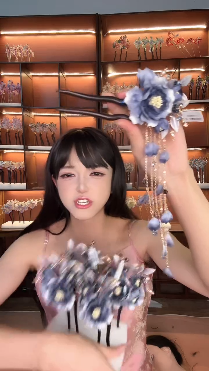 合金无 728【单面】 非遗绒花发簪带流苏