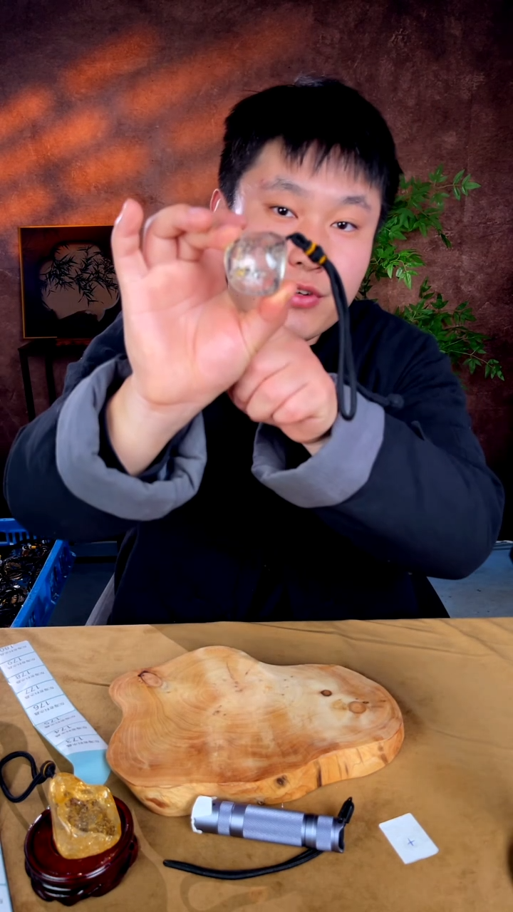 水晶摆件未镶嵌173