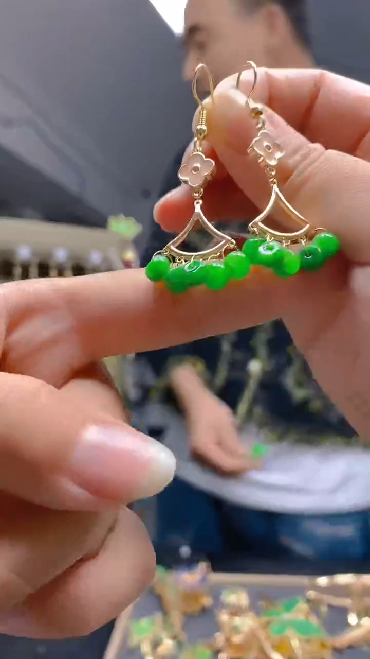 【闪购商品】翡翠耳饰合金0393翡翠耳钩