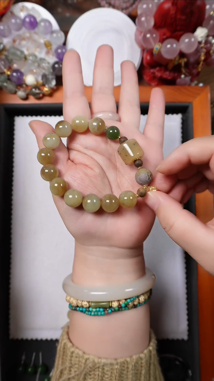 银S925镶嵌手串和田玉（糖玉）新疆且末糖沁料手链12mm