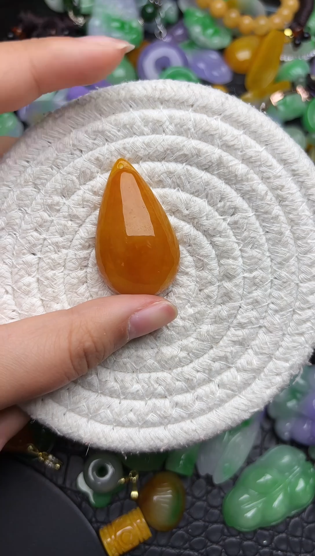 颈饰未镶嵌翡翠缅甸翡翠吊坠