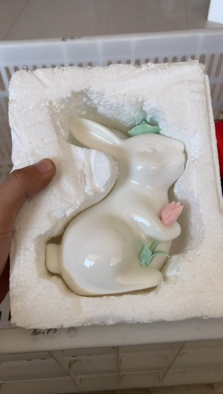 杯无运费险有瑕疵的摄影的产品有使用过的痕迹有点脏介意勿拍
