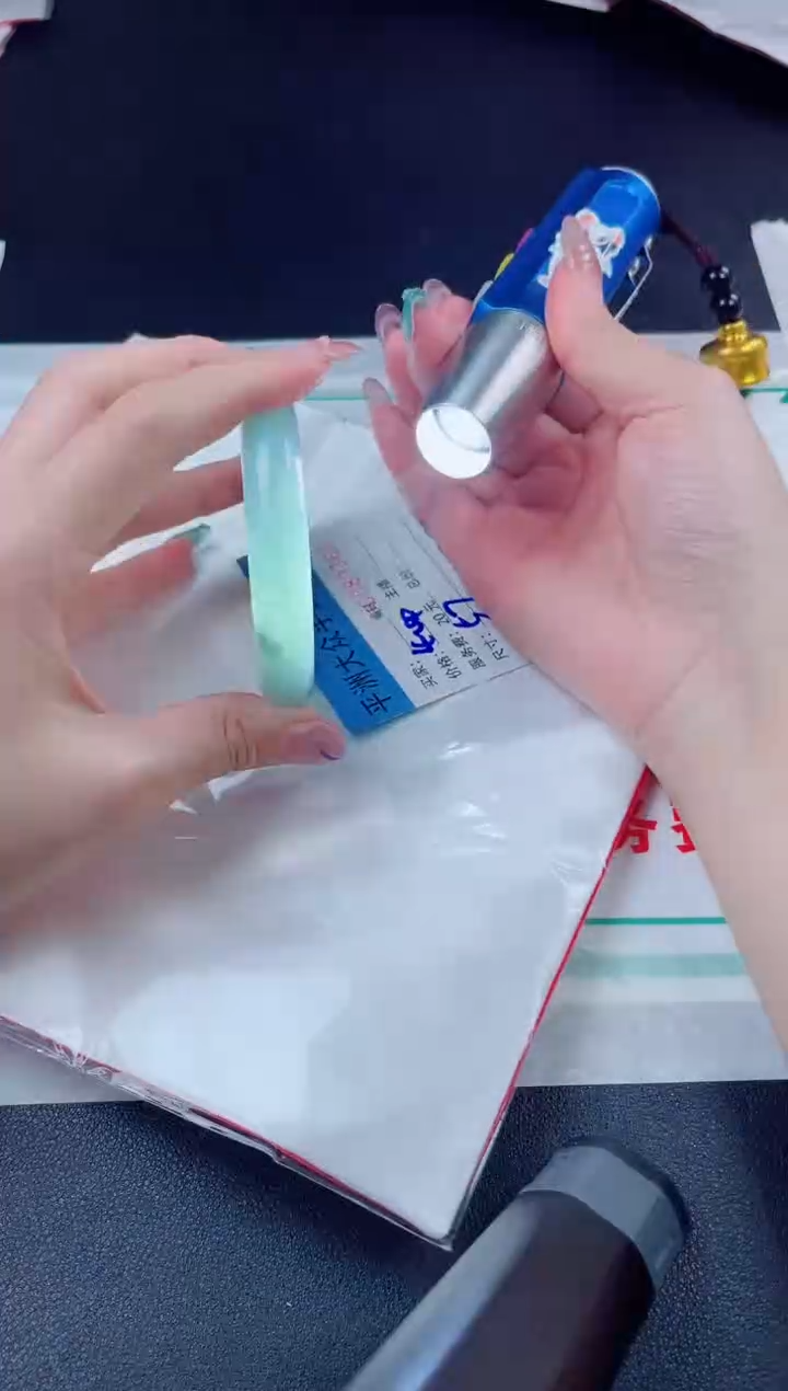 【闪购商品】翡翠手镯未镶嵌翡翠手镯