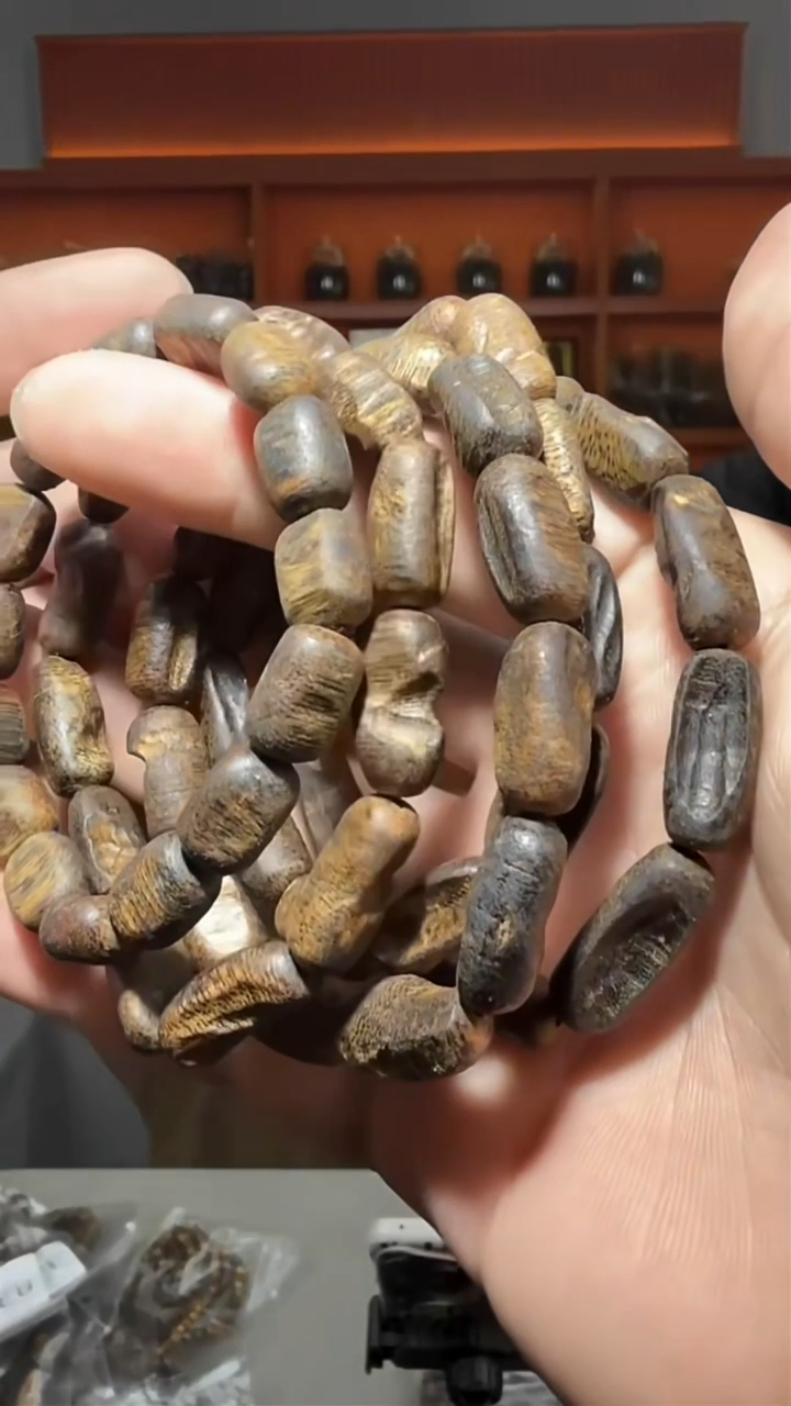 沉香手串5号包头珠多样性发一