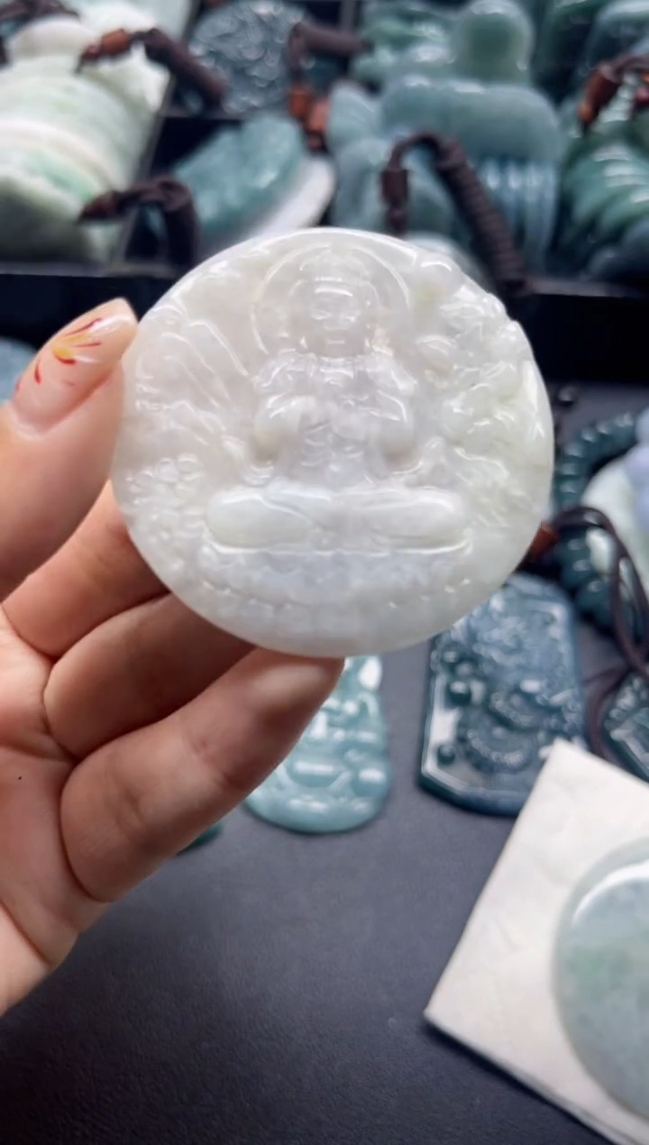 【闪购商品】翡翠颈饰未镶嵌翡翠