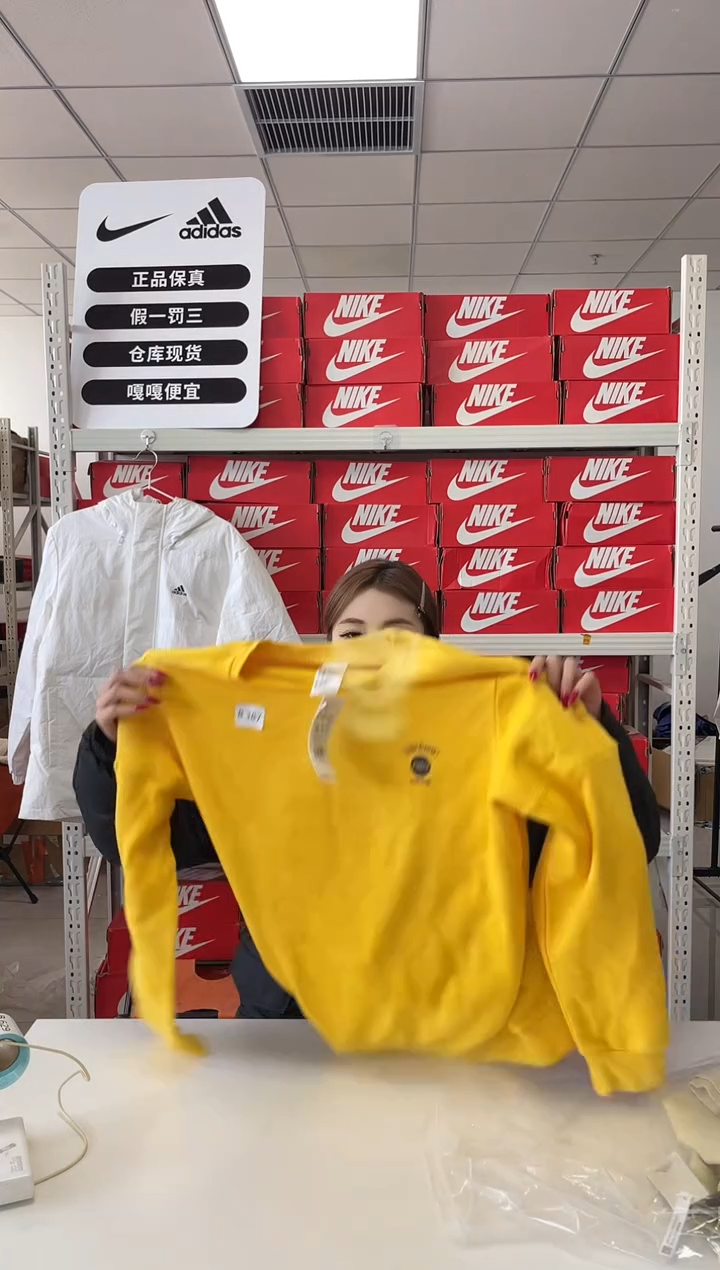 编码387  尺码xl  胸围衣长  正品直播间过款