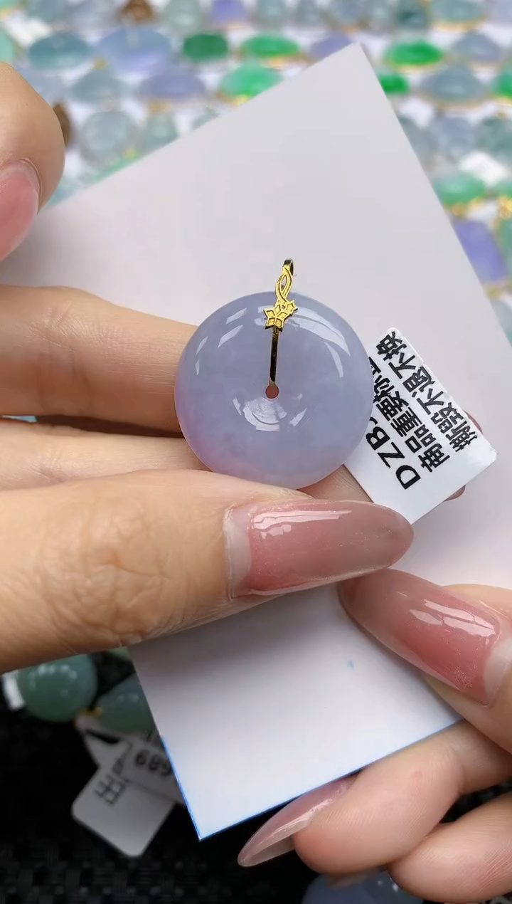 【闪购商品】翡翠挂件18K金镶嵌天然翡翠A货