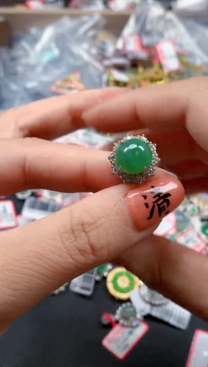 银S925镶嵌戒指翡翠天然A货缅甸翡翠