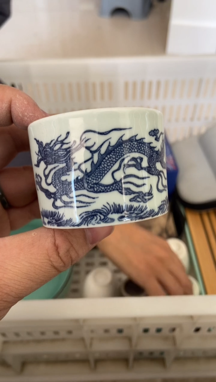 杯无运费险有瑕疵的摄影的产品有使用过的痕迹有点脏介意勿拍杯