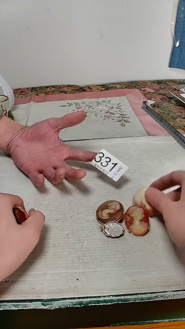 瓷片F****r小淼海外陶瓷工艺品