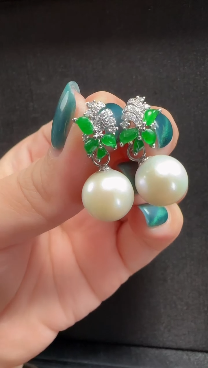 【闪购商品】翡翠耳饰18K金镶嵌145随形一枚