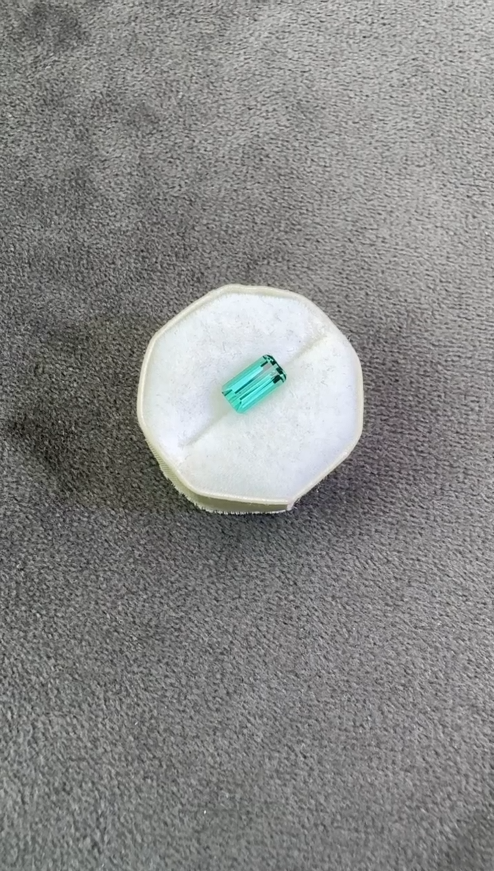 【闪购商品】碧玺珠宝奇石未镶嵌0.8ct