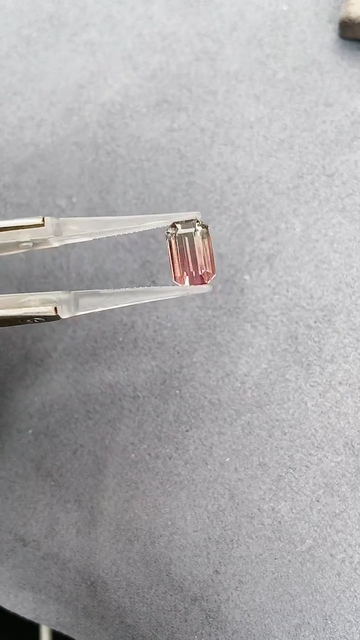 【闪购商品】碧玺裸石未镶嵌裸石3.9