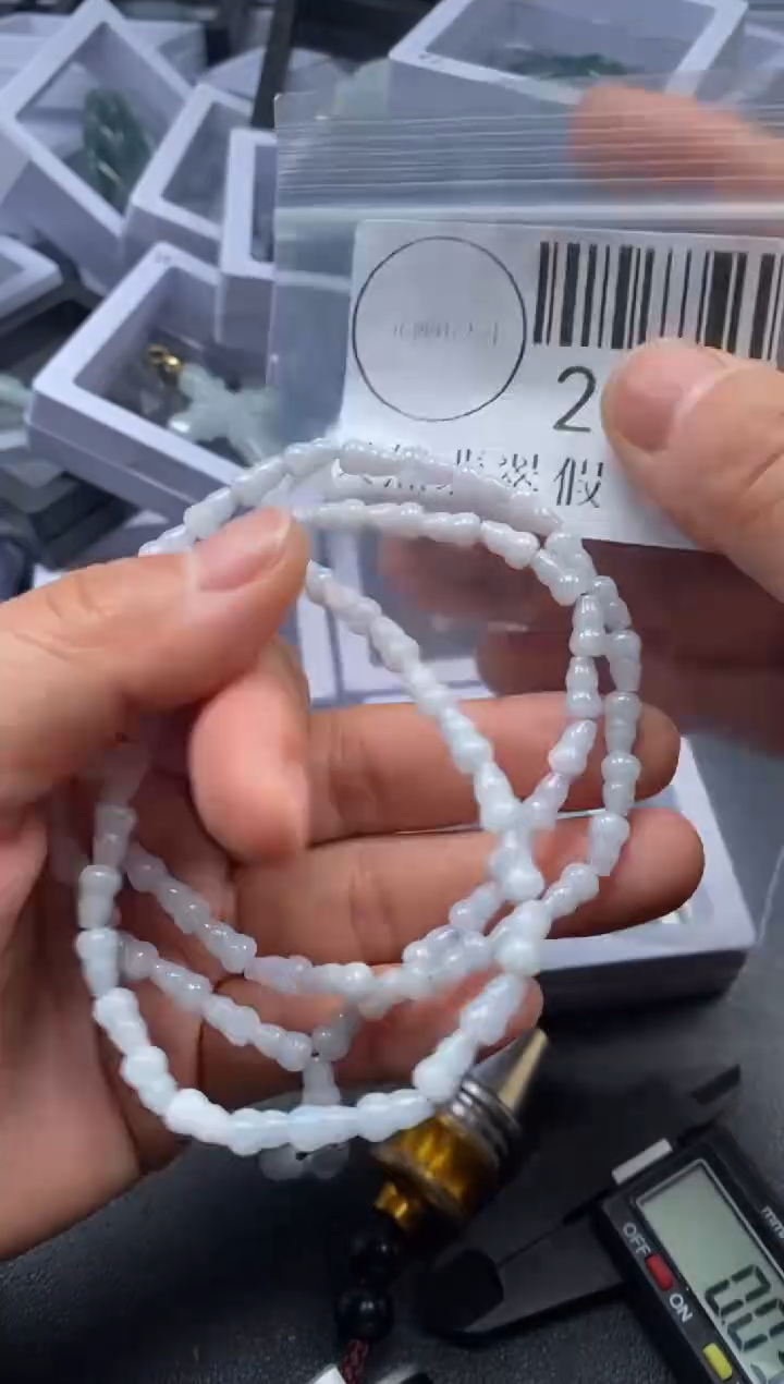 吊坠(不含链)未镶嵌翡翠2036