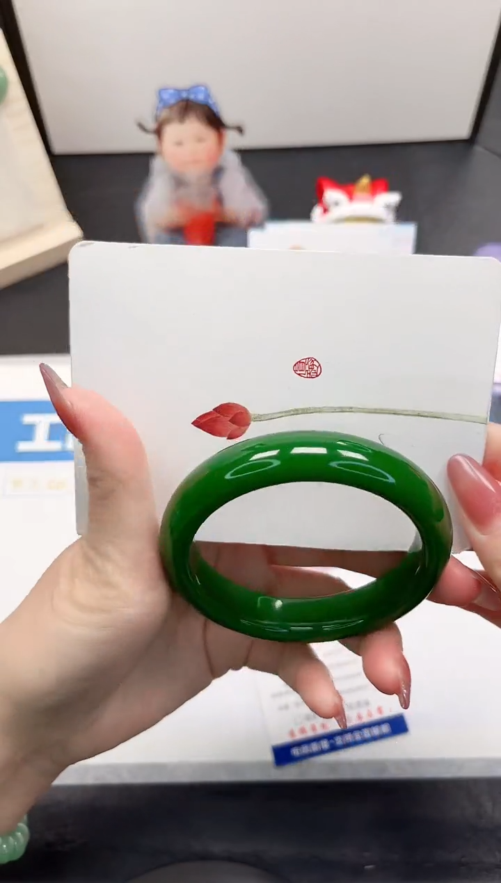 【闪购商品】石英质玉手镯未镶嵌146-61